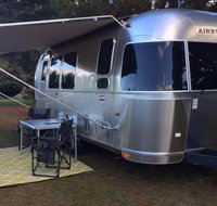 Silver Bullet Airstream Accommodation - New Castle Holiday