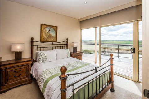 River Shack Rentals - Living The Dream - New Castle Holiday 31