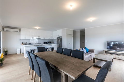 River Shack Rentals - Living The Dream - New Castle Holiday 90