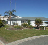 Alilly - New Castle Holiday