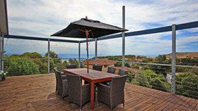Coral Sands Seaview Beach House - New Castle Holiday 0
