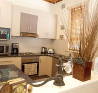 Anderl's Beach Cottage - New Castle Holiday