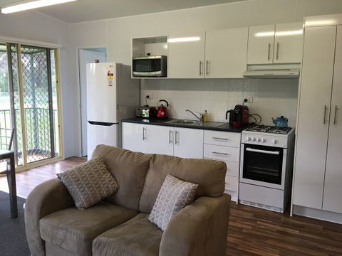 Balcraggon Accommodation - New Castle Holiday 6