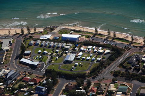 Christies Beach Tourist Park - New Castle Holiday 1