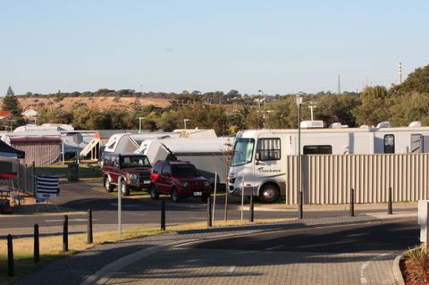Christies Beach Tourist Park - New Castle Holiday 3