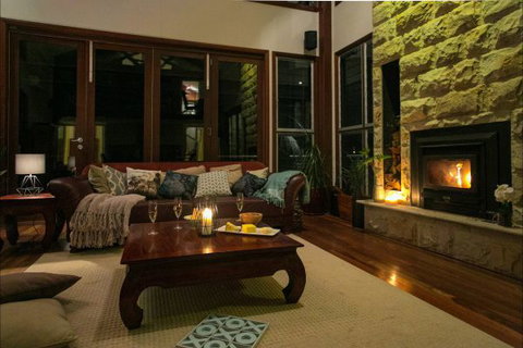 Desiderata Kangaroo Valley - New Castle Holiday 6