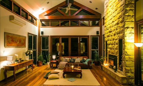 Desiderata Kangaroo Valley - New Castle Holiday 7