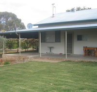 Gilgens Country River Retreat - New Castle Holiday