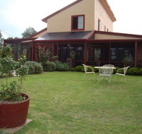 Nightingale Wines Luxury Villas - New Castle Holiday