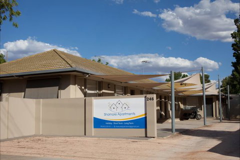 Shamore Apartments - Walnut - New Castle Holiday 0