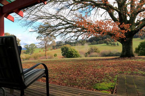 Jamieson Valley Retreat - New Castle Holiday 2