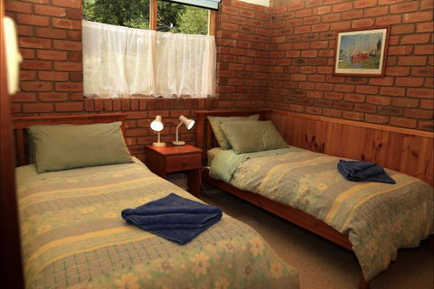 Jamieson Valley Retreat - New Castle Holiday 6