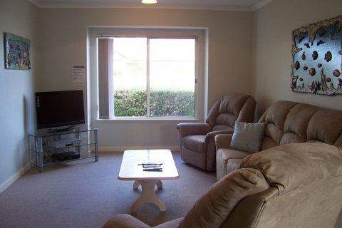 Marina Villa - New Castle Holiday 1