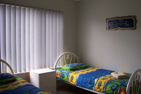 Marina Villa - New Castle Holiday 4