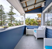Driftwood Beach House - New Castle Holiday