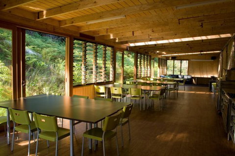 Land's Edge Building One - New Castle Holiday 0