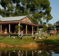 Tobruk Sydney Farm Stay - New Castle Holiday