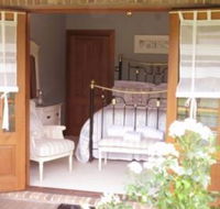 Appin Homestay Bed and Breakfast - New Castle Holiday