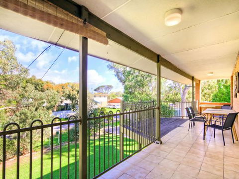 Century 21 SouthCoast: Burrangarra - New Castle Holiday 3