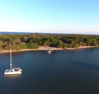 Dux Anchorage South Stradbroke Island - New Castle Holiday