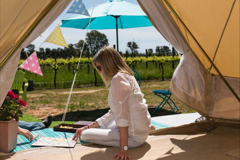 Grapevine Glamping - New Castle Holiday 6