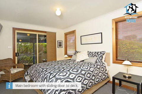 PetLet 2: 22 Colman Road At Goolwa - New Castle Holiday 3