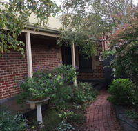 Boatramp Cottage - New Castle Holiday