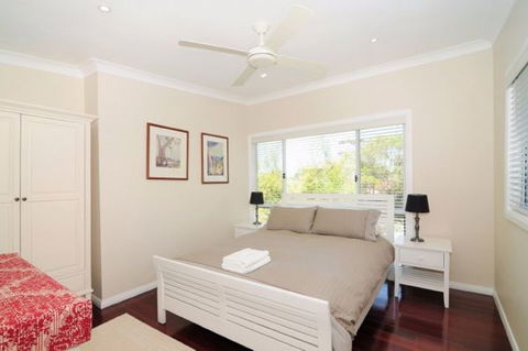 Del Sol - New Castle Holiday 1