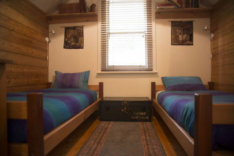 Orchard Cottages - New Castle Holiday 4