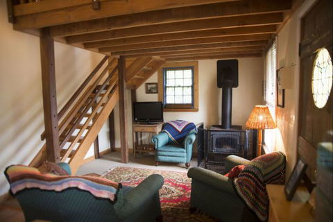 Orchard Cottages - New Castle Holiday 5