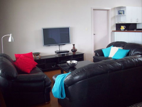 Top Deck Marion Bay - New Castle Holiday 5