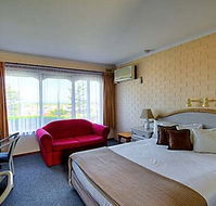 Raglan Motor Inn - New Castle Holiday