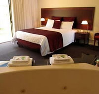 Comfort Inn Deakin Palms - New Castle Holiday