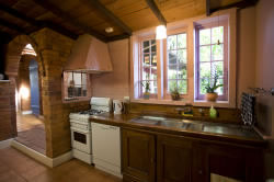 Florennes Heritage Cottage - New Castle Holiday 1