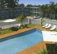 Commodore Motor Inn Mildura - New Castle Holiday
