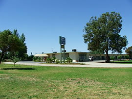 Lazy River Motor Inn - New Castle Holiday 5