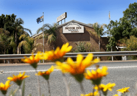 Darling Junction Motel - New Castle Holiday 4