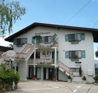 Troldhaugen Lodge - New Castle Holiday