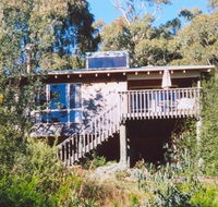Canobolas Mountain Cabins - New Castle Holiday