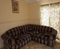 Alonga Waterfront Cottages - New Castle Holiday 3