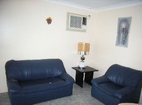 Alonga Waterfront Cottages - New Castle Holiday 4