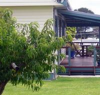 Anchor Bay Motel - New Castle Holiday