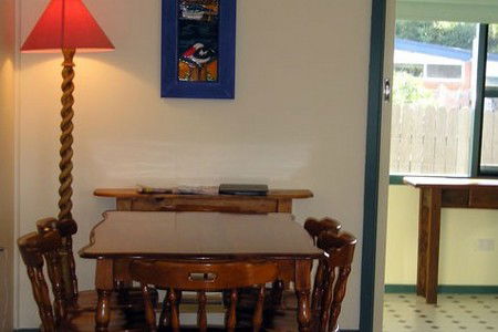 Anchor Bay Motel - New Castle Holiday 5