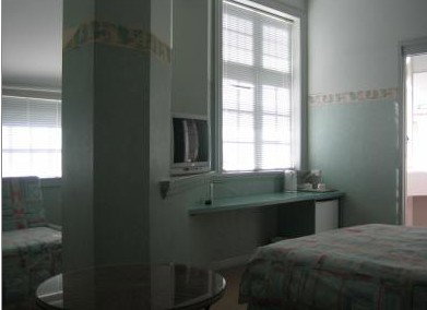 Hotel 59 And Cafe - New Castle Holiday 4