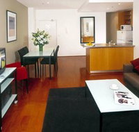 Adina Apartment Hotel St Kilda - New Castle Holiday