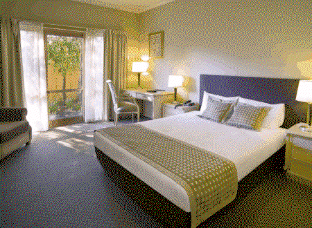 St Kilda VIC New Castle Holiday