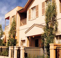 Quest South Yarra - New Castle Holiday