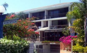 Burleigh Palms Holiday Apartments - New Castle Holiday 3