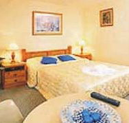 Cooks Endeavour Motor Inn - New Castle Holiday
