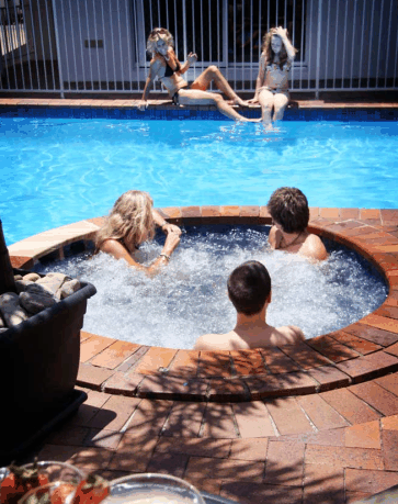 Sunshine Beach Resort - New Castle Holiday 2